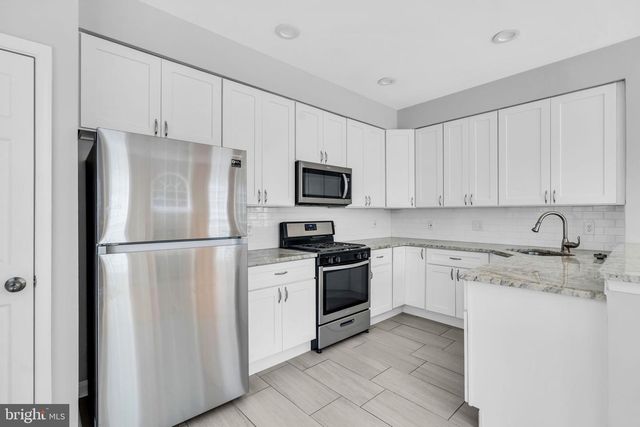 6013 RIDDLE WALK, Alexandria, VA 22312