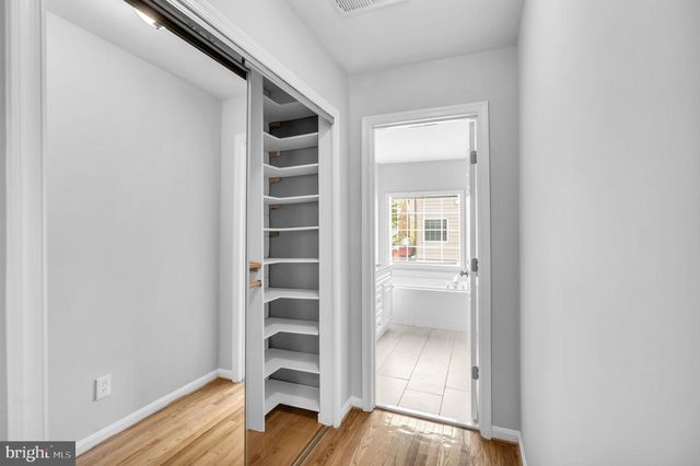 6013 RIDDLE WALK, Alexandria, VA 22312