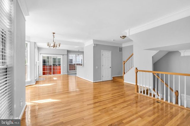 6013 RIDDLE WALK, Alexandria, VA 22312