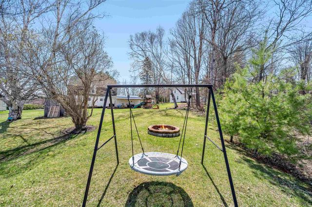 22 Waterman Street, Barre Town, VT 05649