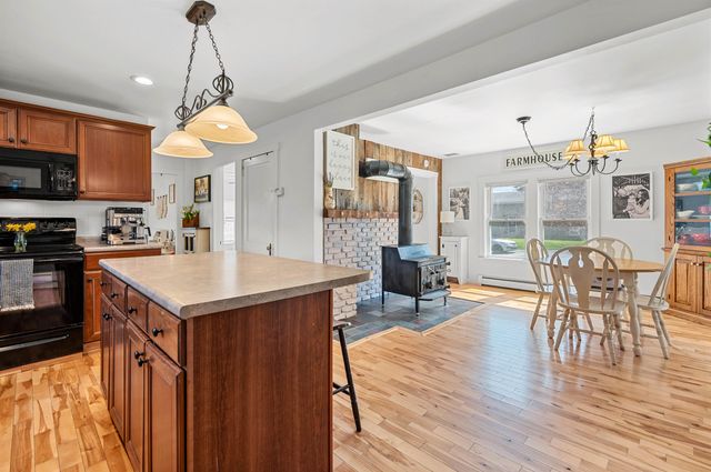 22 Waterman Street, Barre Town, VT 05649