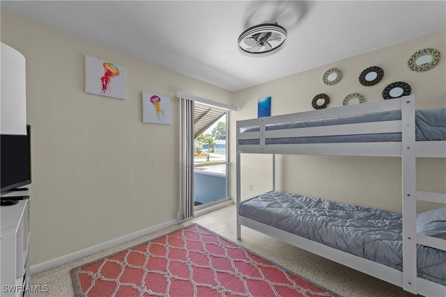 3824 SE 10th PL, Cape Coral, FL 33904