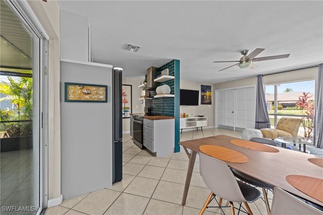 3824 SE 10th PL, Cape Coral, FL 33904