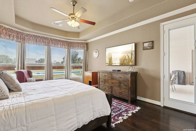 117 texas, Castroville, TX 78009