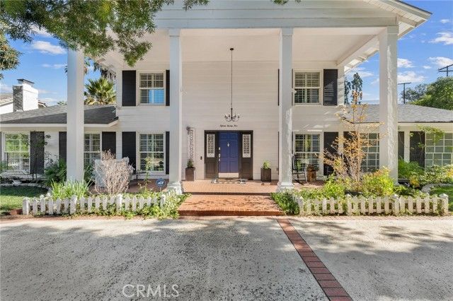 1525 Garden Street, Redlands, CA 92373