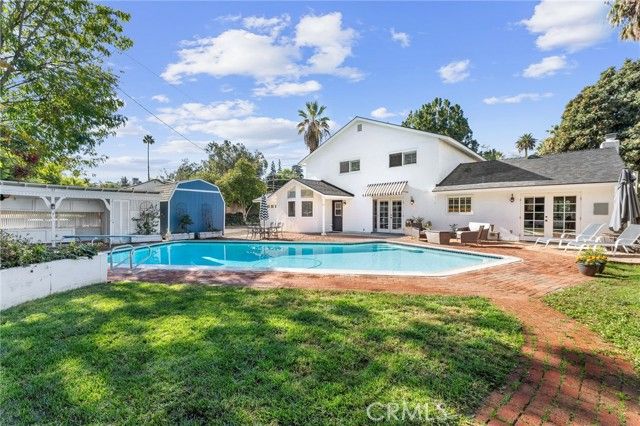 1525 Garden Street, Redlands, CA 92373