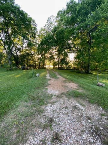 980 Hill Farm Rd Road, Coldspring, TX 77331