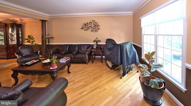 106 BASSATT DR, Downingtown, PA 19335