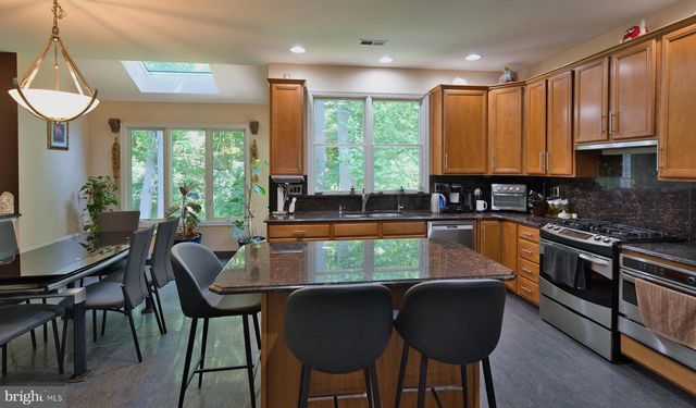 106 BASSATT DR, Downingtown, PA 19335