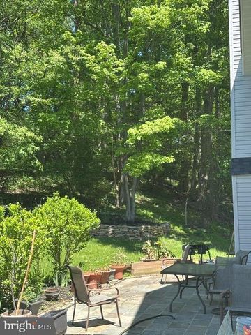 106 BASSATT DR, Downingtown, PA 19335
