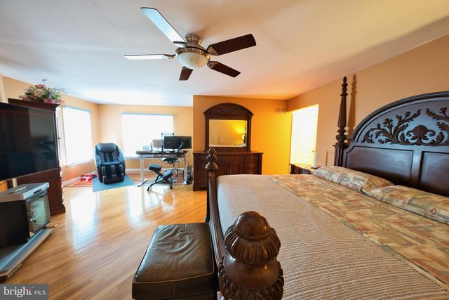 106 BASSATT DR, Downingtown, PA 19335