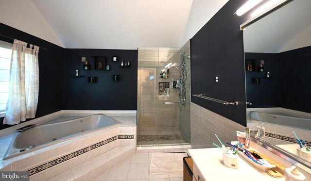 106 BASSATT DR, Downingtown, PA 19335