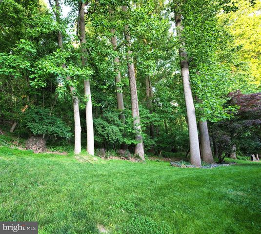 106 BASSATT DR, Downingtown, PA 19335