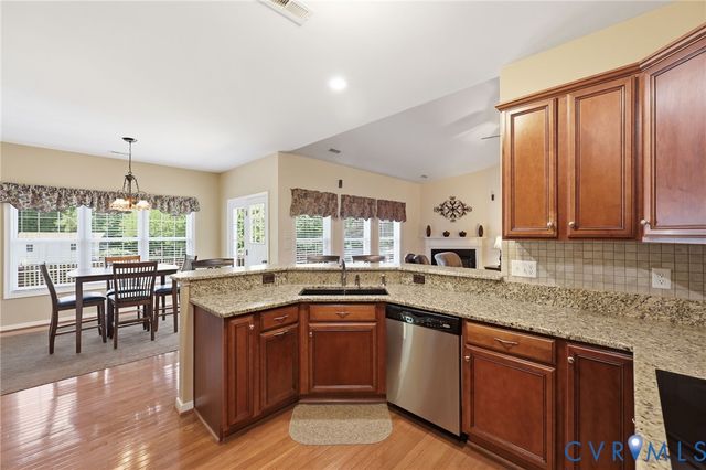 6316 Cookes Farm Dr, Henrico, VA 23231