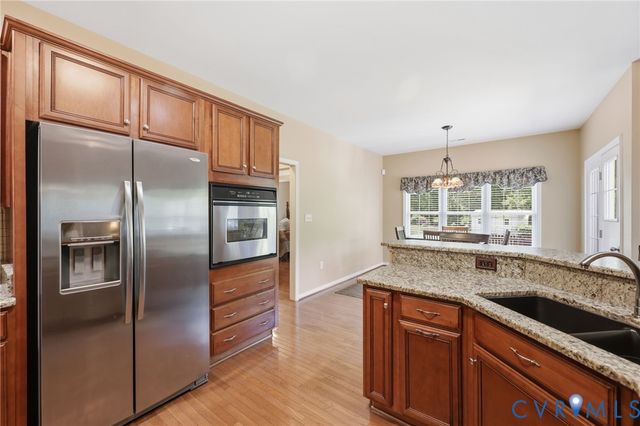 6316 Cookes Farm Dr, Henrico, VA 23231