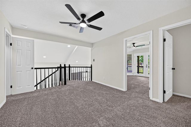 3354 Torrey Pines Drive, Montgomery, TX 77356