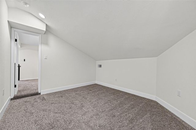 3354 Torrey Pines Drive, Montgomery, TX 77356