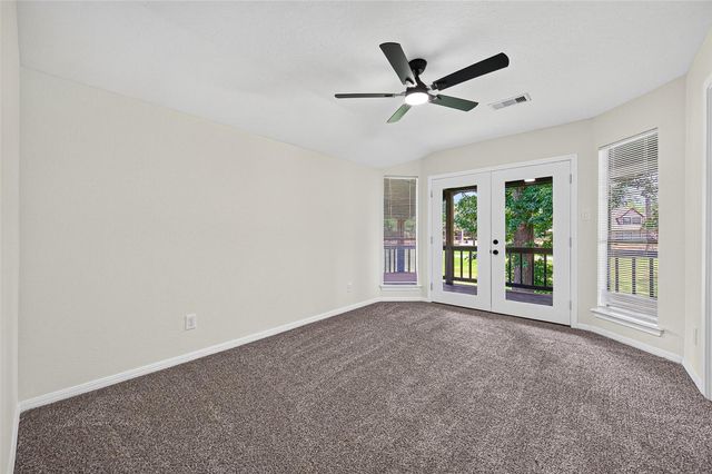 3354 Torrey Pines Drive, Montgomery, TX 77356