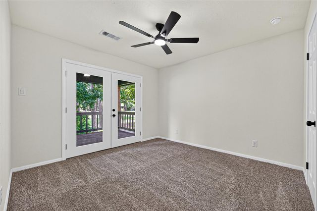 3354 Torrey Pines Drive, Montgomery, TX 77356