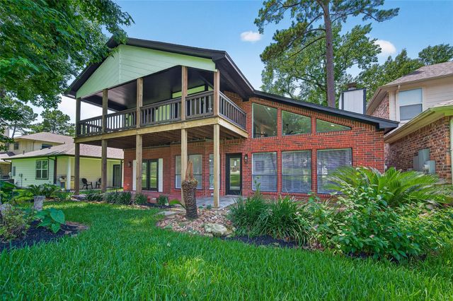3354 Torrey Pines Drive, Montgomery, TX 77356