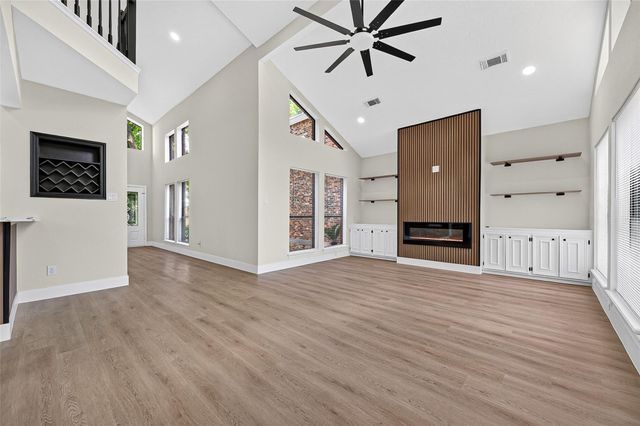 3354 Torrey Pines Drive, Montgomery, TX 77356