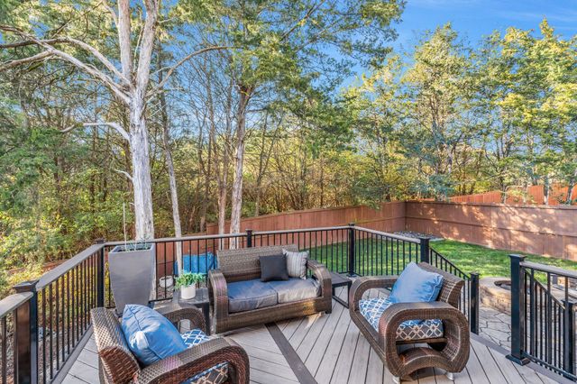 220 Foxley Ct, Nolensville, TN 37135