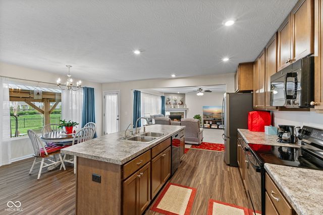 15429 Streamwood Drive, Fishers, IN 46040