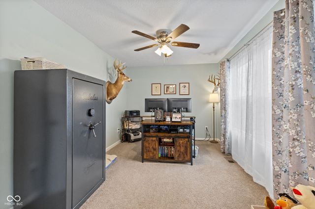 15429 Streamwood Drive, Fishers, IN 46040