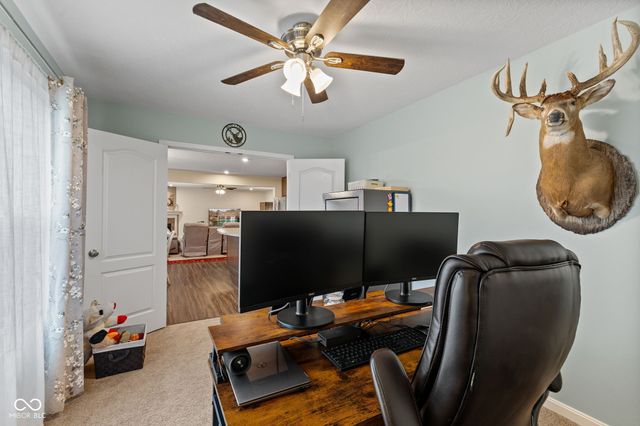 15429 Streamwood Drive, Fishers, IN 46040