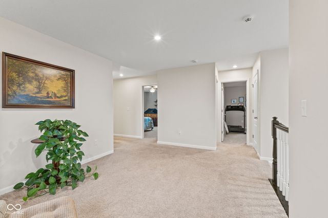 15429 Streamwood Drive, Fishers, IN 46040