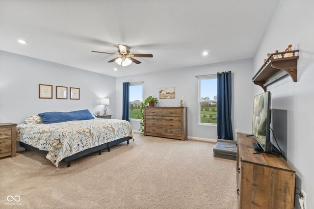 15429 Streamwood Drive, Fishers, IN 46040