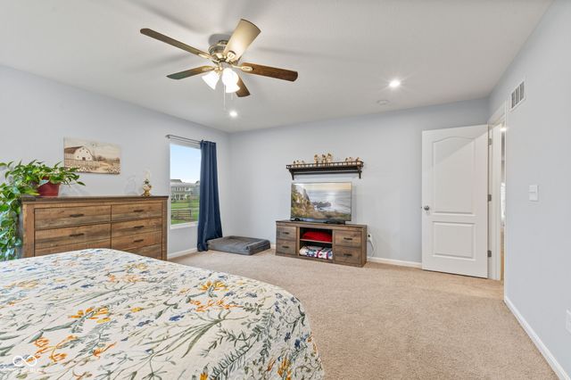 15429 Streamwood Drive, Fishers, IN 46040