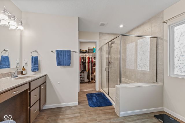 15429 Streamwood Drive, Fishers, IN 46040