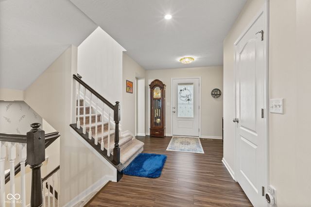 15429 Streamwood Drive, Fishers, IN 46040