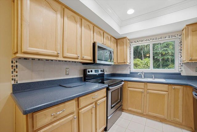3130 KINGSWOOD Terrace, Boca Raton, FL 33431