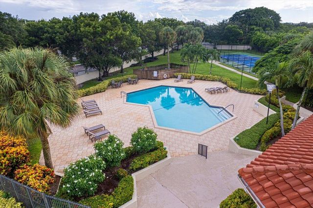 3130 KINGSWOOD Terrace, Boca Raton, FL 33431
