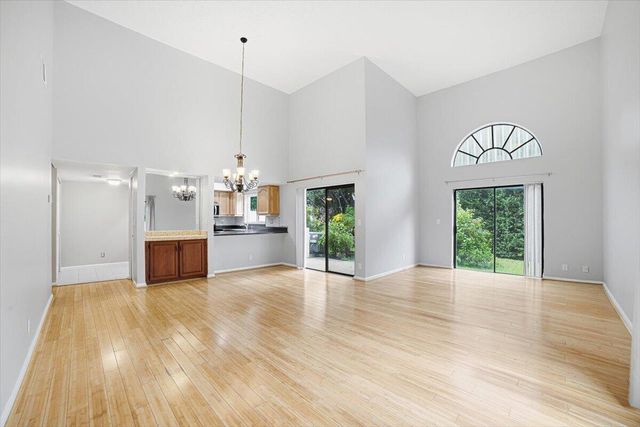 3130 KINGSWOOD Terrace, Boca Raton, FL 33431