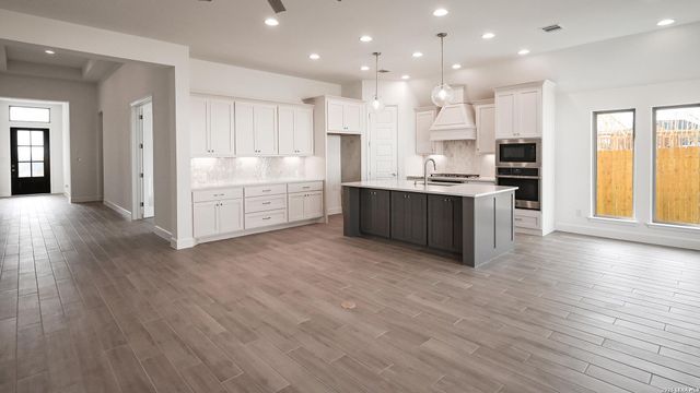 128 KRUEGER WAY, Cibolo, TX 78108