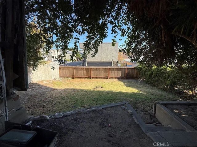 561 W 3rd Street, San Pedro, CA 90731