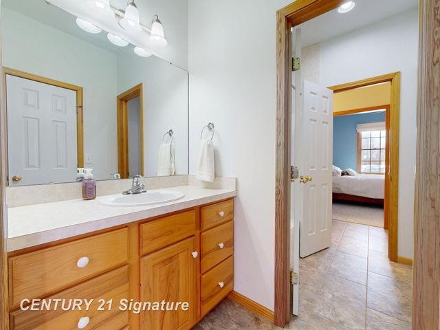 3500 Woodridge Court, Flushing Twp, MI 48433