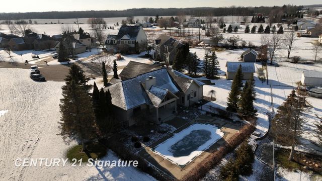 3500 Woodridge Court, Flushing Twp, MI 48433