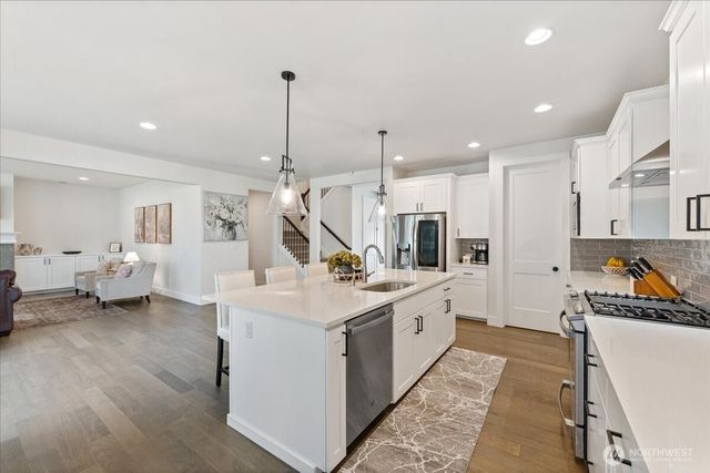 18905 129th Street E, Bonney Lake, WA 98391
