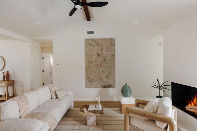 10100 Quail Hutch DR, Austin, TX 78758