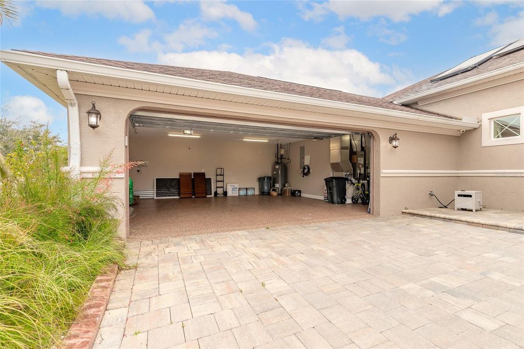 Image 15 of property listing at 3343 W LOCANDA CIRCLE, New Smyrna Beach, FL 32168