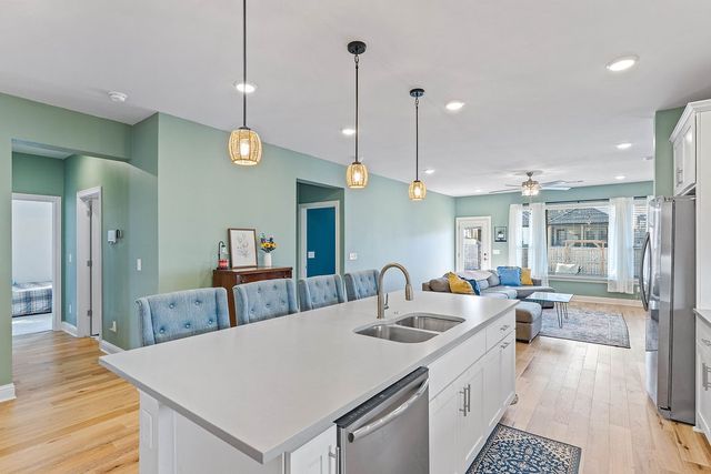 1425 Elijahs Drive, Cave Springs, AR 72718