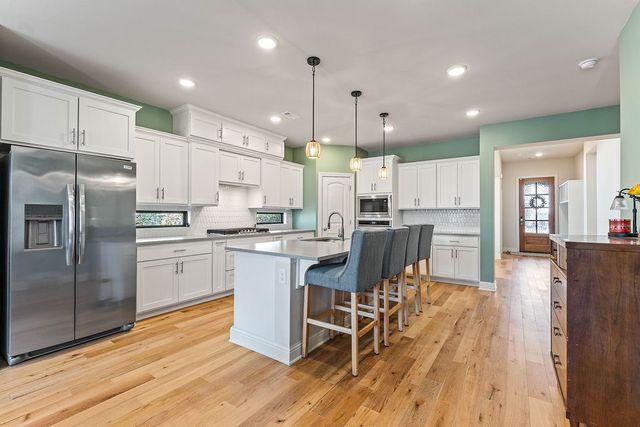 1425 Elijahs Drive, Cave Springs, AR 72718