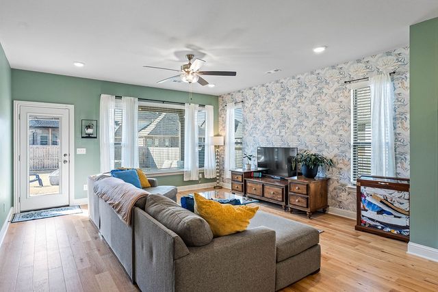 1425 Elijahs Drive, Cave Springs, AR 72718