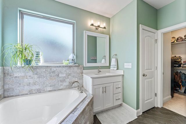 1425 Elijahs Drive, Cave Springs, AR 72718