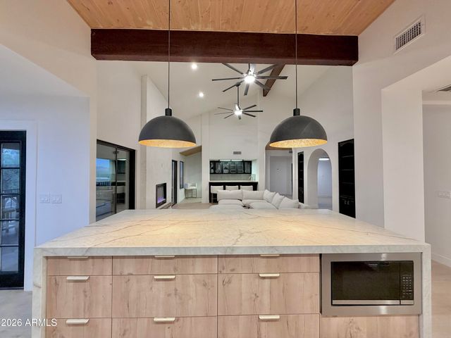 10208 N NICKLAUS Drive, Fountain Hills, AZ 85268