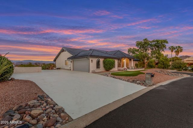10208 N NICKLAUS Drive, Fountain Hills, AZ 85268